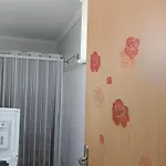 Bright Seaside Apartment, Itea