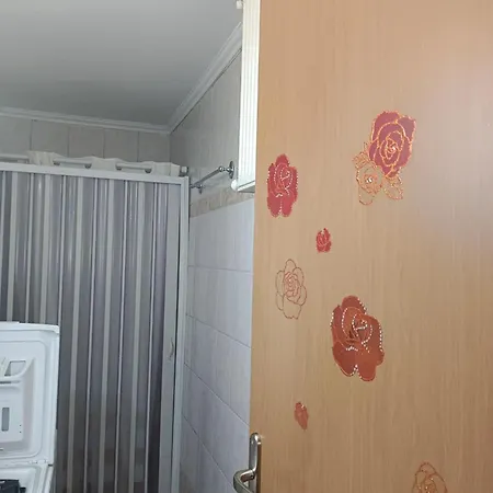 Bright Seaside Apartment, Itea